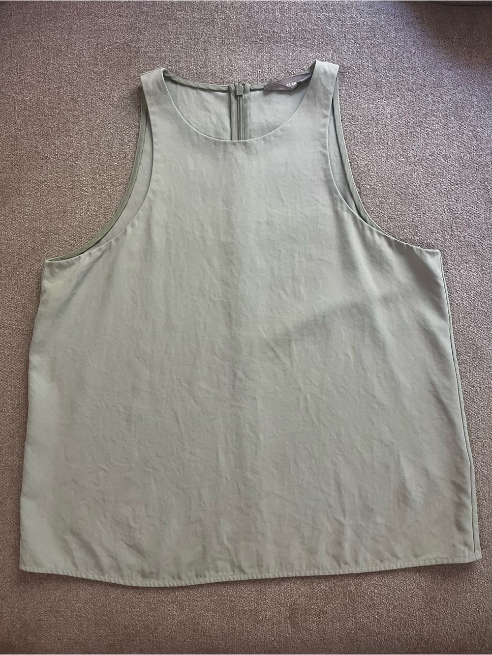 Everlane Relaxed Tank - Light Sage Green size 8 with back zipper